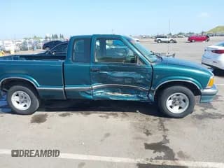 ✅ 1996 Chevrolet S-10 LS • VIN: 1GCCS1947T8144587 • Лот: 42032003. Опубликован ранее на IAAI с пробегом 204 184 миль. Бесплатный доступ к архиву аукционных продаж из США и подробный отчёт об истории автомобиля на DreamBid. Изображение 6.