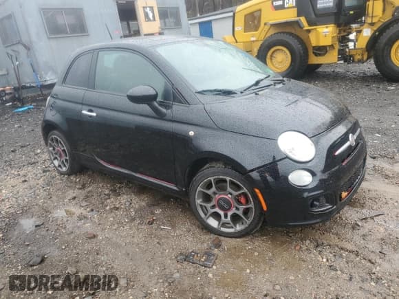 ✅ 2012 FIAT 500 Sport • VIN: 3C3CFFBR4CT334943 • Лот: 92883175. Опубликован ранее на Copart с пробегом 123 478 миль. Бесплатный доступ к архиву аукционных продаж из США и подробный отчёт об истории автомобиля на DreamBid. Изображение 4.