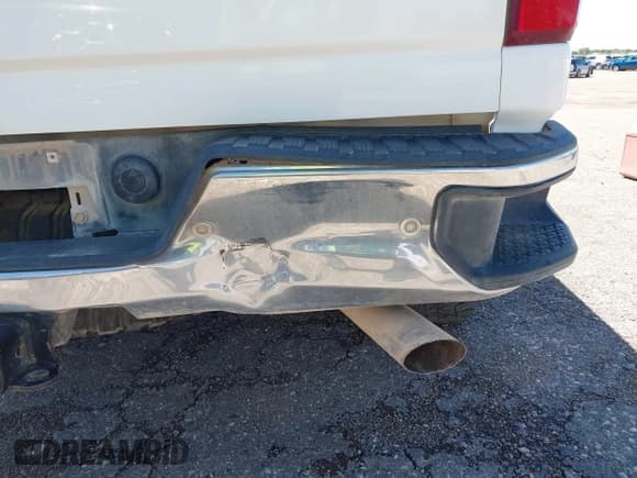 ✅ 2021 Chevrolet Silverado 2500HD Work Truck • VIN: 1GC1YLE72MF268331 • Lot: 42818554. Wystawiony na IAAI z przebiegiem 111 478 mil. Bezpłatny archiwum sprzedaży aukcyjnych z USA i szczegółowy raport historii pojazdu na DreamBid. Zdjęcie 17.