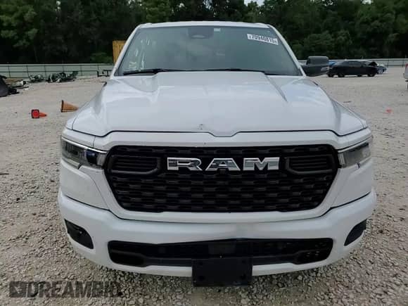 2025 Ram 1500 Lone Star с VIN 1C6RREBG9SN561458, выставлен на аукционе Copart как лот 70940815 с пробегом 13 321 миль миль и Чистый • Clean title. История ставок и продаж доступна на DreamBid. Изображение 14.