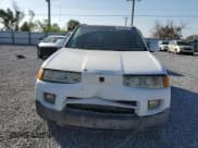 ✅ 2005 Saturn VUE • VIN: 5GZCZ53455S857665 • Lot: 89303695. Wystawiony na Copart z przebiegiem 179 075 mil. Bezpłatny archiwum sprzedaży aukcyjnych z USA i szczegółowy raport historii pojazdu na DreamBid. Zdjęcie 5.