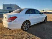 ✅ 2017 Mercedes-Benz C 300 • VIN: 55SWF4KB6HU226604 • Lot: 91829525. Wystawiony na Copart z przebiegiem 94 346 mil. Bezpłatny archiwum sprzedaży aukcyjnych z USA i szczegółowy raport historii pojazdu na DreamBid. Zdjęcie 3.