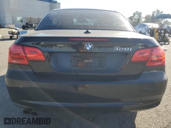 ✅ 2013 BMW 3 Series 328i • VIN: WBADW3C53DJ525754 • Lot: 64126805. Listed on Copart with 119,359 mi. Free auction sales archive from the USA and detailed vehicle history report at DreamBid. Image 6.