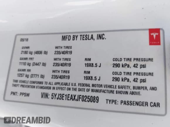 ✅ 2018 Tesla Model 3 Long Range Battery • VIN: 5YJ3E1EAXJF025089 • Lot: 43276582. Wystawiony na IAAI z przebiegiem Nie podano. Bezpłatny archiwum sprzedaży aukcyjnych z USA i szczegółowy raport historii pojazdu na DreamBid. Zdjęcie 9.