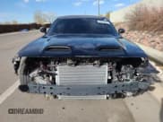 ✅ 2021 Dodge Challenger SRT Hellcat Redeye Widebody • VIN: 2C3CDZL99MH529632 • Lot: 40933984. Wystawiony na Copart z przebiegiem 27 305 mil. Bezpłatny archiwum sprzedaży aukcyjnych z USA i szczegółowy raport historii pojazdu na DreamBid. Zdjęcie 5.