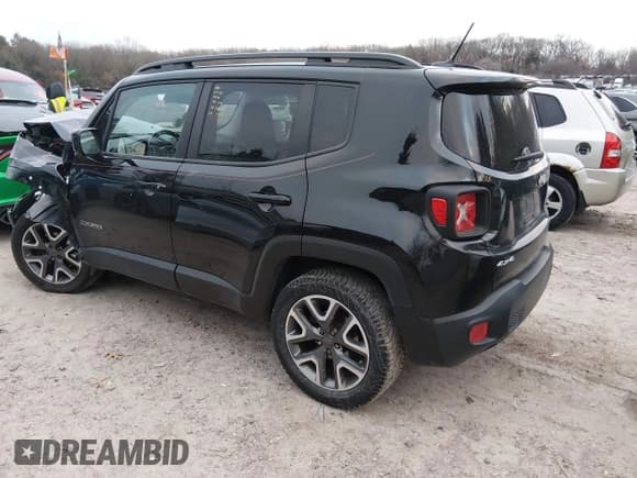 ✅ 2017 Jeep Renegade Latitude • VIN: ZACCJBBB3HPG03566 • Lot: 43810057. Listed on IAAI with 90,279 mi. Free auction sales archive from the USA and detailed vehicle history report at DreamBid. Image 3.