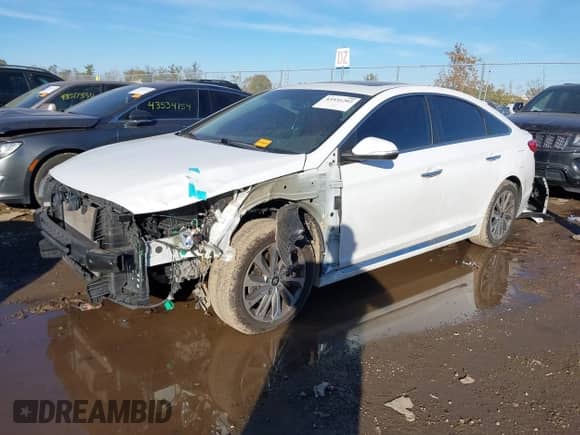 2017 Hyundai Sonata Sport with VIN 5NPE34AF9HH586395, listed as a IAAI auction lot 43531202 with 107,864 mi miles and . Bid and sale history available at DreamBid. Image 18.