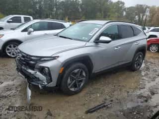 2025 Hyundai Tucson SEL with VIN 5NMJBCDE0SH530879, listed as a Copart auction lot 86465535 with 13,872 mi miles and Salvage title. Bid and sale history available at DreamBid. Image 1.