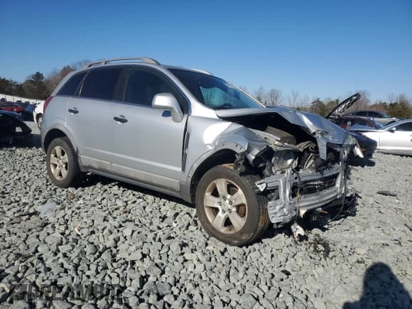 ✅ 2013 Chevrolet Captiva Sport LS • VIN: 3GNAL2EK3DS627735 • Lot: 88821055. Wystawiony na Copart z przebiegiem 105 196 mil. Bezpłatny archiwum sprzedaży aukcyjnych z USA i szczegółowy raport historii pojazdu na DreamBid. Zdjęcie 4.