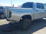 ✅ 2014 Toyota Tundra SR5 • VIN: 5TFDW5F10EX341166 • Лот: 42669636. Опубликован ранее на IAAI с пробегом 144 525 миль. Бесплатный доступ к архиву аукционных продаж из США и подробный отчёт об истории автомобиля на DreamBid. Изображение 6.