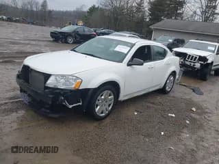 ✅ 2012 Dodge Avenger SE • VIN: 1C3CDZAB3CN115015 • Lot: 41513917. Wystawiony na IAAI z przebiegiem 284 667 mil. Bezpłatny archiwum sprzedaży aukcyjnych z USA i szczegółowy raport historii pojazdu na DreamBid. Zdjęcie 2.