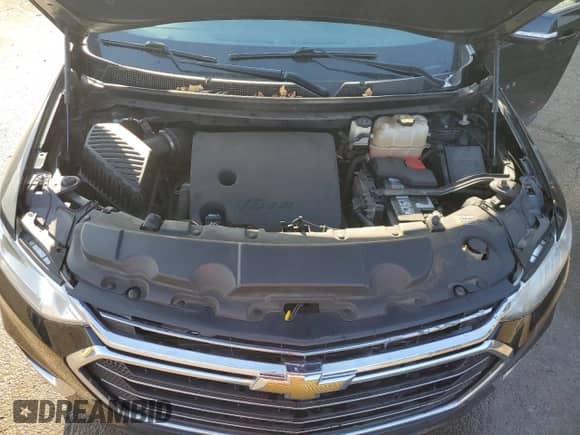 2018 Chevrolet Traverse LT Cloth z VIN 1GNERGKW8JJ165478, wystawiony jako Copart lot #43942435 z przebiegiem 71 645 mil mil oraz Szkoda całkowita • Salvage title. Historia ofert i sprzedaży dostępna na DreamBid. Obrazek 12.