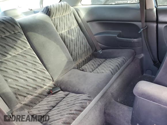 ✅ 2000 Honda Civic Si • VIN: 1HGEM1159YL106548 • Lot: 85972674. Listed on Copart with 240,341 mi. Free auction sales archive from the USA and detailed vehicle history report at DreamBid. Image 10.