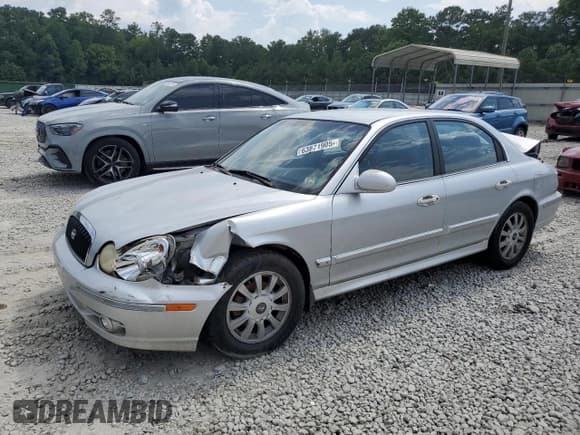 ✅ 2004 Hyundai Sonata GLS • VIN: KMHWF35H54A082926 • Lot: 63871905. Listed on Copart with 115,394 mi. Free auction sales archive from the USA and detailed vehicle history report at DreamBid. Image 1.