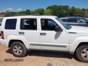 ✅ 2010 Jeep Liberty Sport • VIN: 1J4PP2GK5AW181425 • Lot: 43074703. Wystawiony na IAAI z przebiegiem 246 314 mil. Bezpłatny archiwum sprzedaży aukcyjnych z USA i szczegółowy raport historii pojazdu na DreamBid. Zdjęcie 13.