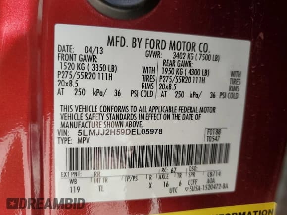 ✅ 2013 Lincoln Navigator • VIN: 5LMJJ2H59DEL05978 • Lot: 82523135. Wystawiony na Copart z przebiegiem 88 356 mil. Bezpłatny archiwum sprzedaży aukcyjnych z USA i szczegółowy raport historii pojazdu na DreamBid. Zdjęcie 13.