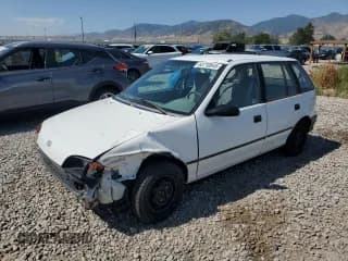✅ 1993 Geo Metro • VIN: 2C1MR6461P6737263 • Lot: 63710845. Wystawiony na Copart z przebiegiem 178 714 mil. Bezpłatny archiwum sprzedaży aukcyjnych z USA i szczegółowy raport historii pojazdu na DreamBid. Zdjęcie 1.