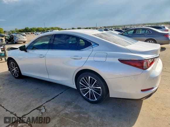 ✅ 2024 Lexus ES 350 • VIN: 58ADZ1B17RU178677 • Lot: 80906475. Wystawiony na Copart z przebiegiem 16 303 mil. Bezpłatny archiwum sprzedaży aukcyjnych z USA i szczegółowy raport historii pojazdu na DreamBid. Zdjęcie 2.