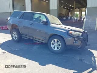 ✅ 2018 Toyota 4Runner SR5 • VIN: JTEBU5JR7J5533535 • Lot: 42087935. Wystawiony na IAAI z przebiegiem 79 095 mil. Bezpłatny archiwum sprzedaży aukcyjnych z USA i szczegółowy raport historii pojazdu na DreamBid. Zdjęcie 1.