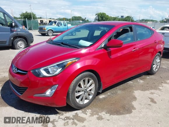 ✅ 2015 Hyundai Elantra SE • VIN: KMHDH4AE5FU277770 • Lot: 42845906. Wystawiony na IAAI z przebiegiem 100 219 mil. Bezpłatny archiwum sprzedaży aukcyjnych z USA i szczegółowy raport historii pojazdu na DreamBid. Zdjęcie 18.