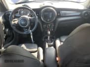 ✅ 2019 MINI Hardtop 4 Door Cooper S • VIN: WMWXU3C54K2H55428 • Лот: 80383675. Опубликован ранее на Copart с пробегом Не указан. Бесплатный доступ к архиву аукционных продаж из США и подробный отчёт об истории автомобиля на DreamBid. Изображение 8.