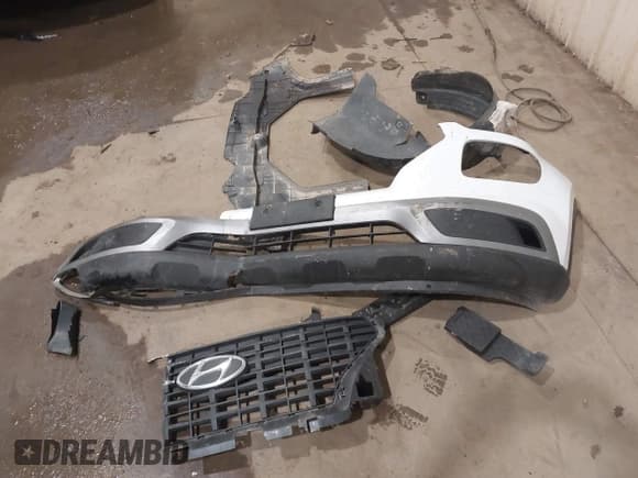 ✅ 2021 Hyundai Venue SE • VIN: KMHRB8A38MU082014 • Lot: 40905646. Listed on IAAI with 55,708 mi. Free auction sales archive from the USA and detailed vehicle history report at DreamBid. Image 12.