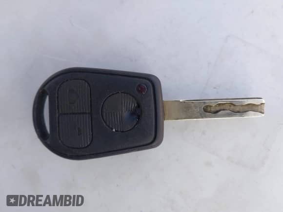 1999 BMW 3 Series 323i с VIN WBAAM3335XFP60154, выставлен на аукционе IAAI как лот 41593866 с пробегом 189 367 миль миль и . История ставок и продаж доступна на DreamBid. Изображение 11.