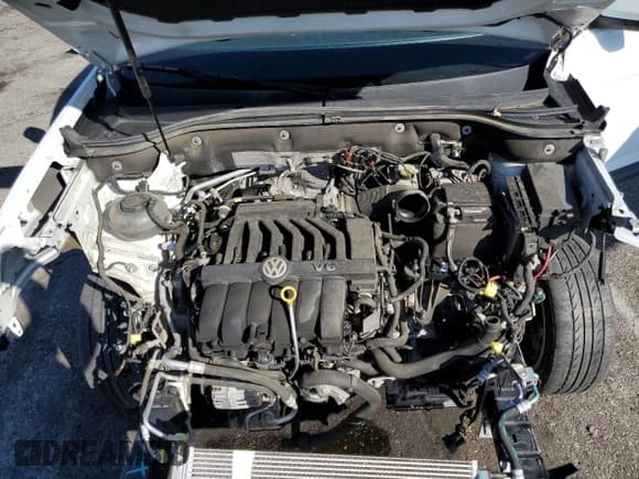 ✅ 2019 Volkswagen Atlas SE • VIN: 1V2WR2CA3KC603718 • Лот: 87375755. Опубликован ранее на Copart с пробегом 73 129 миль. Бесплатный доступ к архиву аукционных продаж из США и подробный отчёт об истории автомобиля на DreamBid. Изображение 12.