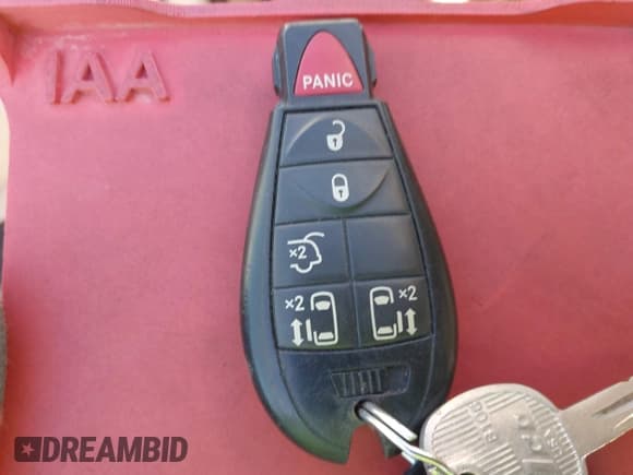 ✅ 2010 Volkswagen Routan SE • VIN: 2V4RW3D11AR168821 • Лот: 43574895. Опубликован ранее на IAAI с пробегом 117 053 миль. Бесплатный доступ к архиву аукционных продаж из США и подробный отчёт об истории автомобиля на DreamBid. Изображение 11.