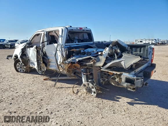 ✅ 2024 Ford F-250 XL • VIN: 1FT8W2BT8REE41895 • Lot: 90368385. Wystawiony na Copart z przebiegiem Nie podano. Bezpłatny archiwum sprzedaży aukcyjnych z USA i szczegółowy raport historii pojazdu na DreamBid. Zdjęcie 2.