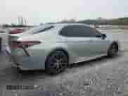 2022 Toyota Camry SE with VIN 4T1G11AKXNU712139, listed as a Copart auction lot 50357335 with 13,564 mi miles and Clean title. Bid and sale history available at DreamBid. Image 3.