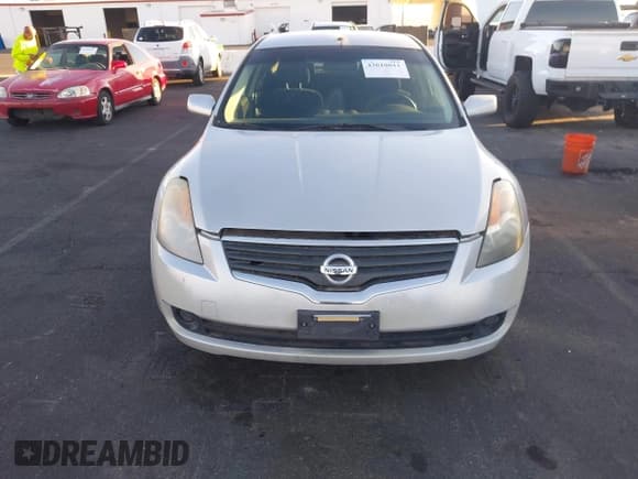✅ 2007 Nissan Altima S • VIN: 1N4AL21E67N461336 • Lot: 43610011. Listed on IAAI with 183,707 mi. Free auction sales archive from the USA and detailed vehicle history report at DreamBid. Image 6.