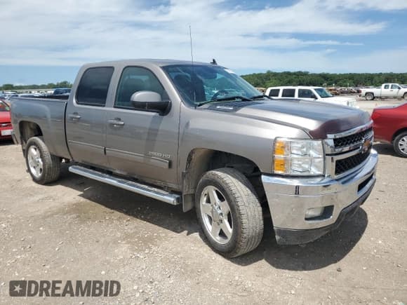✅ 2013 Chevrolet Silverado 2500HD LTZ • VIN: 1GC1KYCG0DF222241 • Lot: 62999205. Listed on Copart with 361,533 mi. Free auction sales archive from the USA and detailed vehicle history report at DreamBid. Image 4.