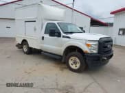 ✅ 2015 Ford F-250 XL • VIN: 1FDBF2B61FED21735 • Lot: 42514626. Wystawiony na IAAI z przebiegiem 326 021 mil. Bezpłatny archiwum sprzedaży aukcyjnych z USA i szczegółowy raport historii pojazdu na DreamBid. Zdjęcie 1.