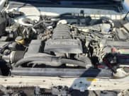 ✅ 2006 Toyota Sequoia SR5 • VIN: 5TDZT34A06S276543 • Лот: 87291685. Опубликован ранее на Copart с пробегом 170 164 миль. Бесплатный доступ к архиву аукционных продаж из США и подробный отчёт об истории автомобиля на DreamBid. Изображение 12.