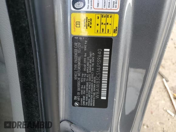 ✅ 2010 BMW 3 Series 328i • VIN: WBAWB3C51AP139640 • Lot: 46573795. Listed on Copart with 97,921 mi. Free auction sales archive from the USA and detailed vehicle history report at DreamBid. Image 13.