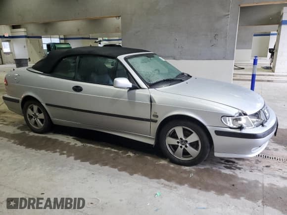 ✅ 2003 Saab 9-3 SE • VIN: YS3DF75K237008544 • Lot: 89815415. Listed on Copart with 83,926 mi. Free auction sales archive from the USA and detailed vehicle history report at DreamBid. Image 4.