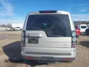 ✅ 2016 Land Rover LR4 HSE Lux • VIN: SALAK2V6XGA829064 • Лот: 43786695. Опубликован ранее на IAAI с пробегом 182 315 миль. Бесплатный доступ к архиву аукционных продаж из США и подробный отчёт об истории автомобиля на DreamBid. Изображение 16.