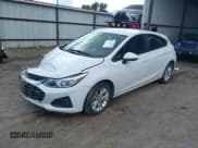 ✅ 2019 Chevrolet Cruze LS • VIN: 3G1BC6SM7KS586526 • Lot: 43127579. Listed on IAAI with 129,828 mi. Free auction sales archive from the USA and detailed vehicle history report at DreamBid. Image 2.