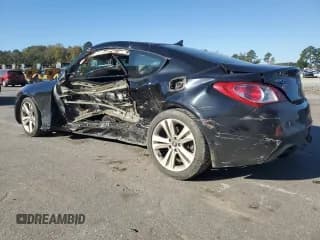 ✅ 2010 Hyundai Genesis Coupe • VIN: KMHHT6KD5AU028587 • Лот: 82642785. Опубликован ранее на Copart с пробегом Не указан. Бесплатный доступ к архиву аукционных продаж из США и подробный отчёт об истории автомобиля на DreamBid. Изображение 2.