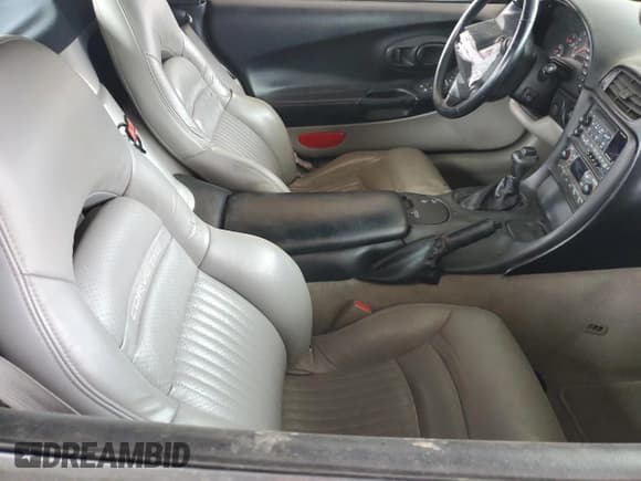 ✅ 2004 Chevrolet Corvette • VIN: 1G1YY32G545128310 • Лот: 58757315. Опубликован ранее на Copart с пробегом 109 333 миль. Бесплатный доступ к архиву аукционных продаж из США и подробный отчёт об истории автомобиля на DreamBid. Изображение 10.