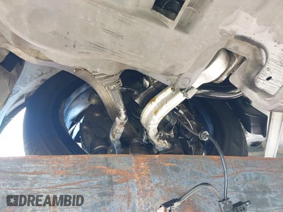 ✅ 2020 Mercedes-Benz C 43 AMG • VIN: 55SWF6EB3LU331939 • Lot: 42684811. Wystawiony na IAAI z przebiegiem 90 875 mil. Bezpłatny archiwum sprzedaży aukcyjnych z USA i szczegółowy raport historii pojazdu na DreamBid. Zdjęcie 18.