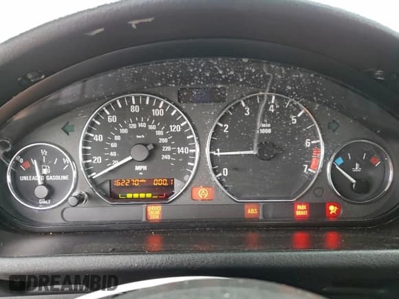 ✅ 2001 BMW Z3 3.0 • VIN: WBACN53401LL48257 • Лот: 95170235. Опубликован ранее на Copart с пробегом 162 270 миль. Бесплатный доступ к архиву аукционных продаж из США и подробный отчёт об истории автомобиля на DreamBid. Изображение 9.