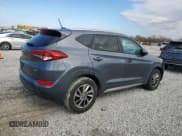 ✅ 2017 Hyundai Tucson SE • VIN: KM8J3CA45HU258206 • Лот: 91107765. Опубликован ранее на Copart с пробегом 172 046 миль. Бесплатный доступ к архиву аукционных продаж из США и подробный отчёт об истории автомобиля на DreamBid. Изображение 3.