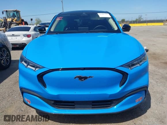 ✅ 2023 Ford Mustang Mach-E Premium • VIN: 3FMTK3R73PMA66134 • Lot: 42103326. Wystawiony na IAAI z przebiegiem 13 874 mil. Bezpłatny archiwum sprzedaży aukcyjnych z USA i szczegółowy raport historii pojazdu na DreamBid. Zdjęcie 12.