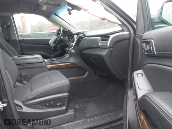 2016 Chevrolet Suburban LS with VIN 1GNSKGKC8GR416555, listed as a IAAI auction lot 41230592 with 140,549 mi miles and . Bid and sale history available at DreamBid. Image 5.