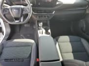 ✅ 2025 Buick Envista Preferred • VIN: KL47LAEP0SB183743 • Lot: 81802965. Wystawiony na Copart z przebiegiem 6 380 mil. Bezpłatny archiwum sprzedaży aukcyjnych z USA i szczegółowy raport historii pojazdu na DreamBid. Zdjęcie 8.