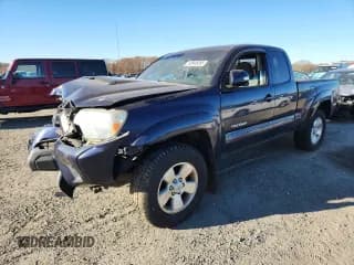 ✅ 2012 Toyota Tacoma • VIN: 5TFUU4EN1CX030640 • Lot: 92848355. Listed on Copart with 81,877 mi. Free auction sales archive from the USA and detailed vehicle history report at DreamBid. Image 1.