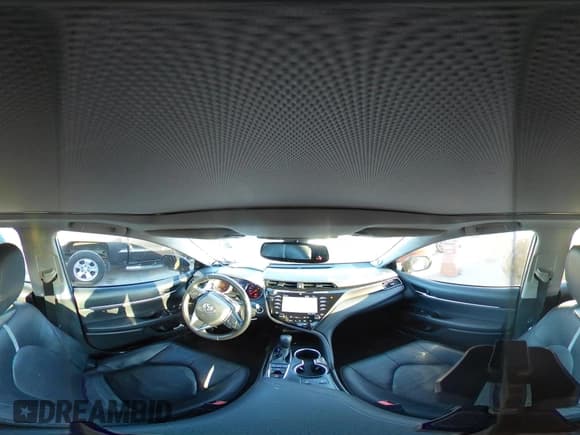 ✅ 2019 Toyota Camry XSE • VIN: 4T1BZ1HK5KU025834 • Lot: 43431637. Listed on IAAI with 155,298 mi. Free auction sales archive from the USA and detailed vehicle history report at DreamBid. Image 18.