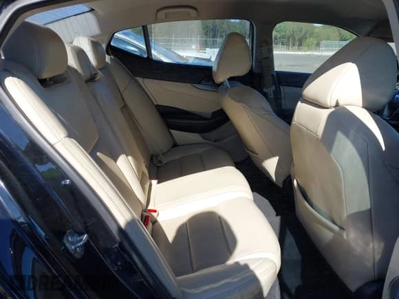 ✅ 2018 Nissan Maxima SV • VIN: 1N4AA6AP5JC402067 • Lot: 43487484. Listed on IAAI with 168,602 mi. Free auction sales archive from the USA and detailed vehicle history report at DreamBid. Image 8.